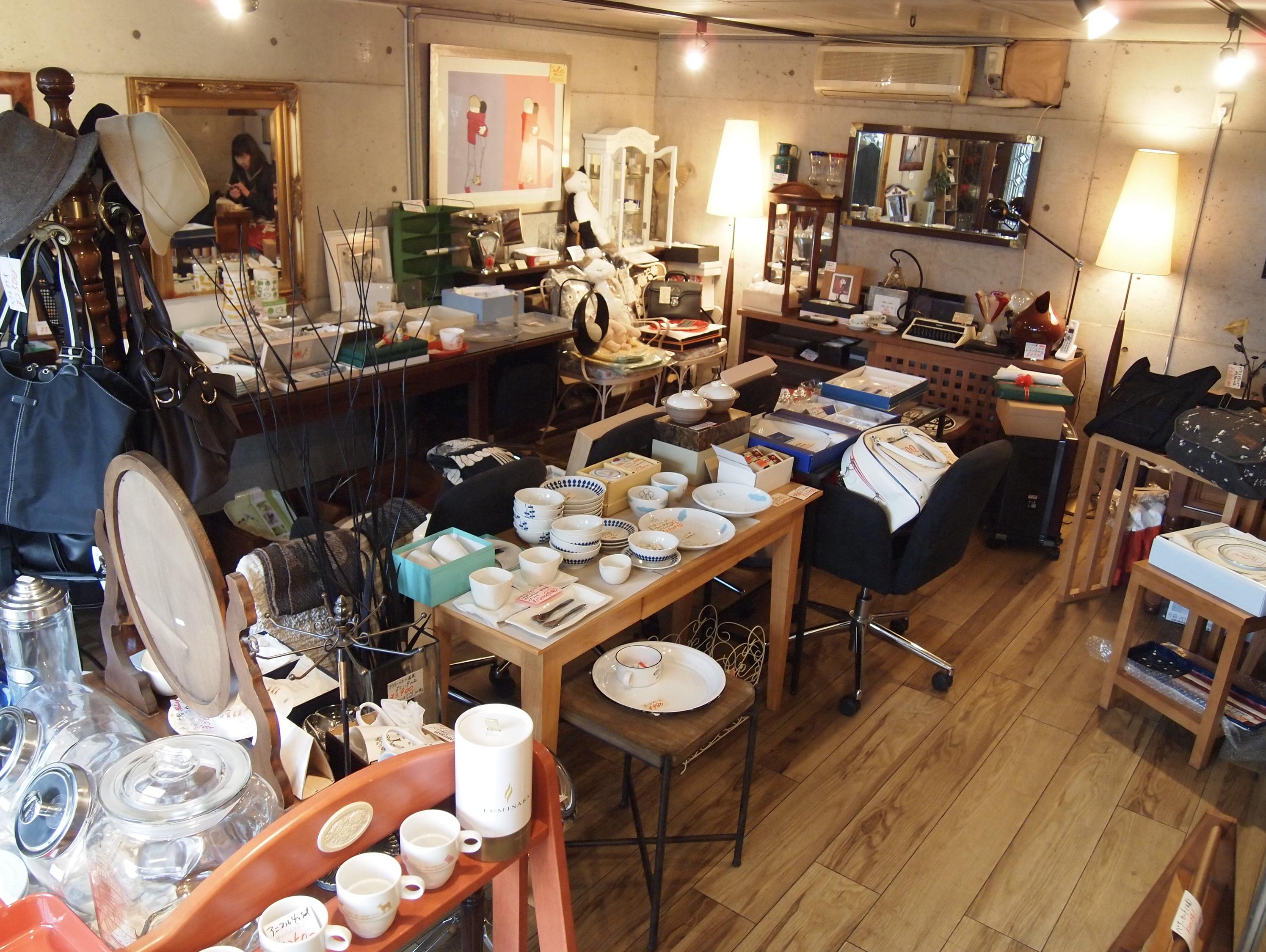 店内写真右側